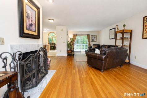 27 Riverwalk Drive Simsbury CT 06089
