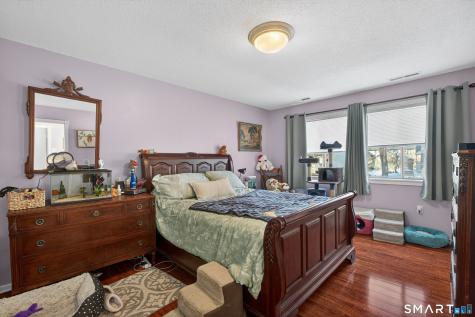 9 Upper Commons Woodbury CT 06798