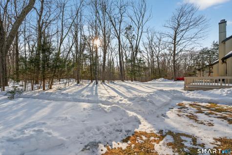 9 Upper Commons Woodbury CT 06798