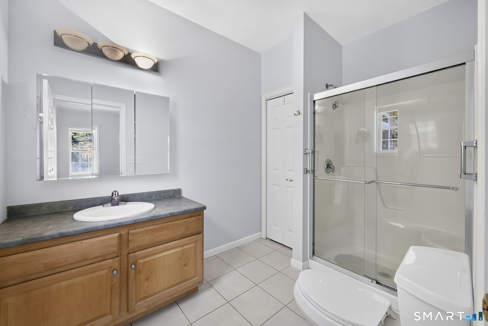 24 Quail Hollow Enfield CT 06082