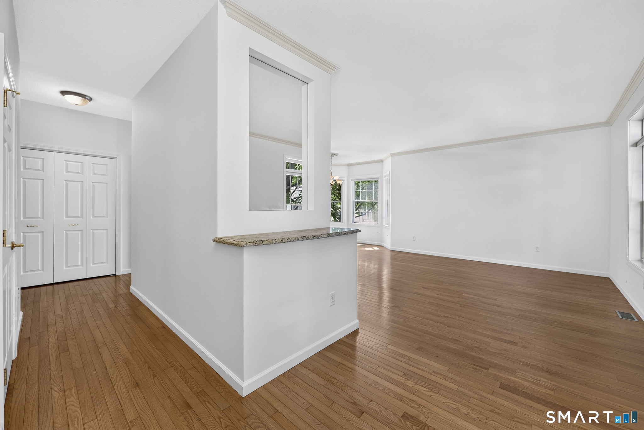 24 Quail Hollow Enfield CT 06082
