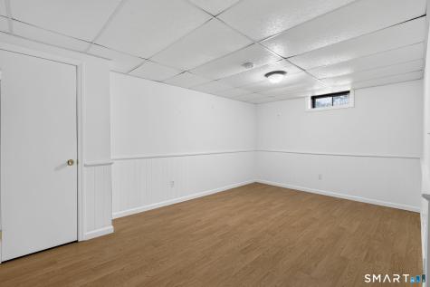 24 Quail Hollow Enfield CT 06082