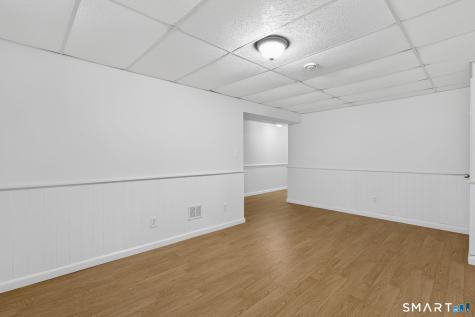 24 Quail Hollow Enfield CT 06082
