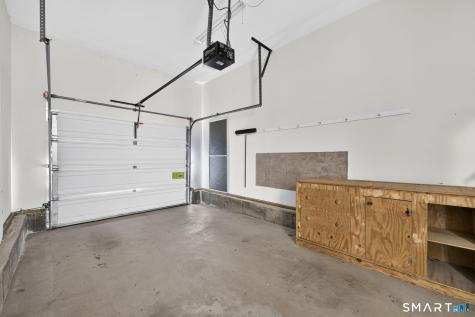 24 Quail Hollow Enfield CT 06082