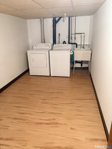 88 South Trail Stratford CT 06614