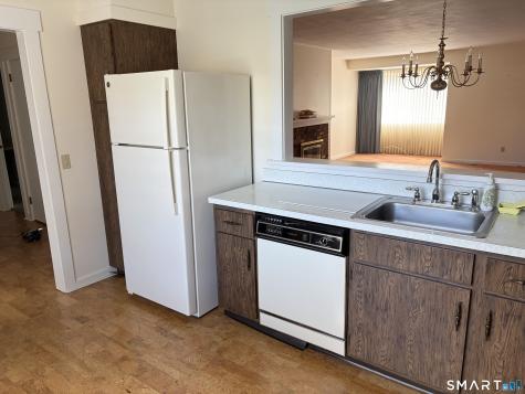 88 South Trail Stratford CT 06614