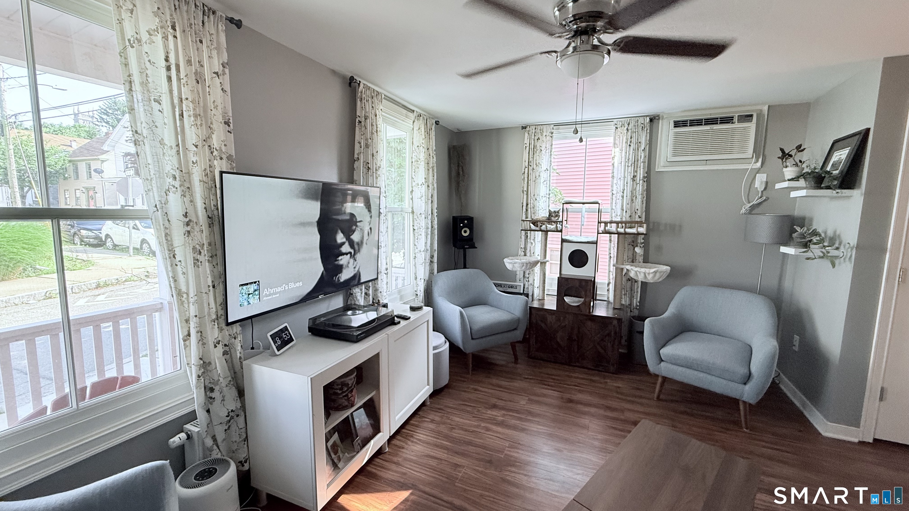 48 Blinman Street New London CT 06320