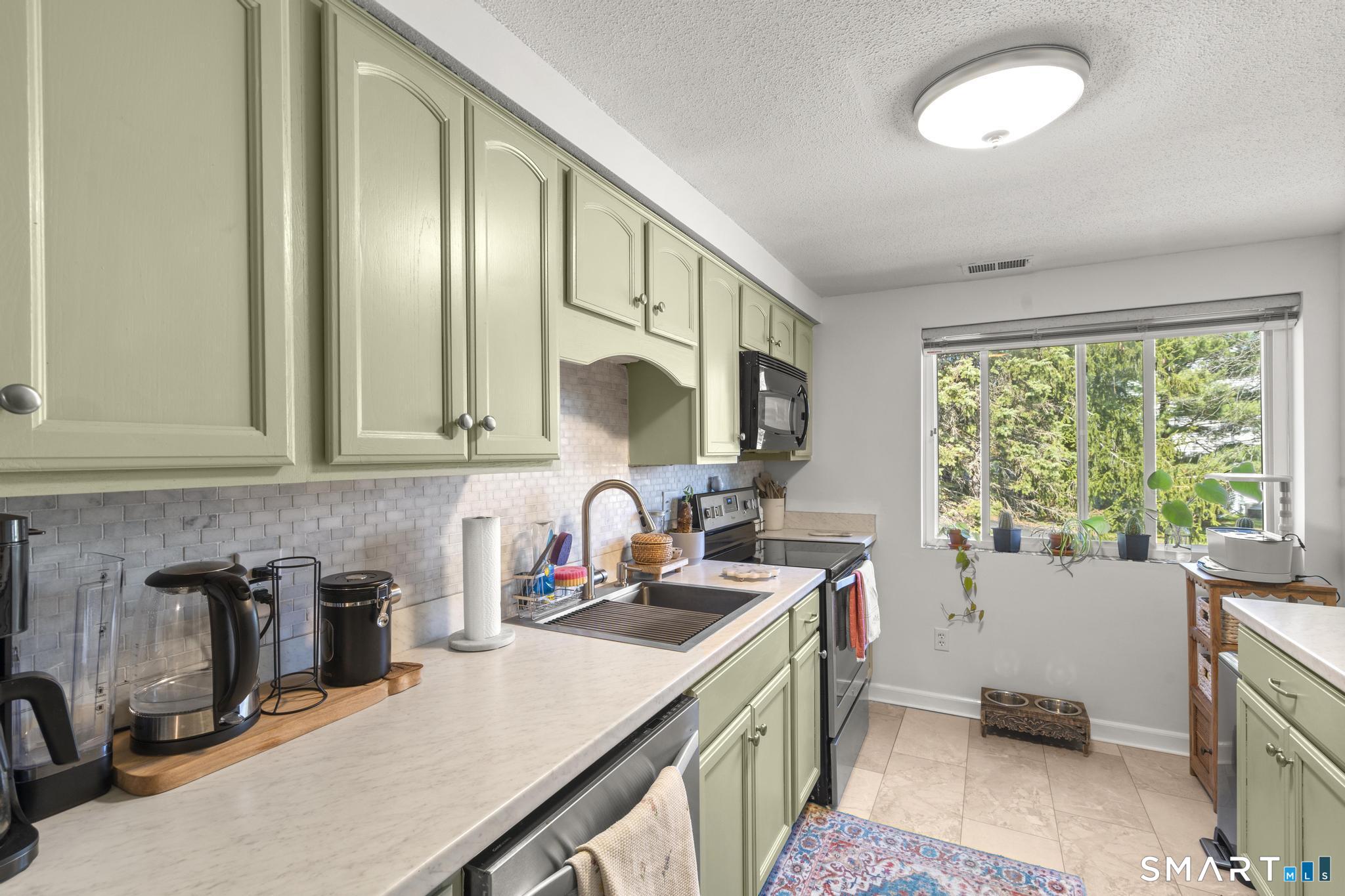 71 Clubhouse Drive Cromwell CT 06416