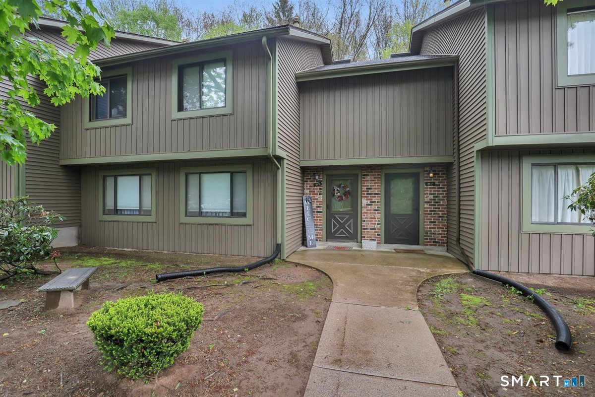 25 Cliffside Drive Manchester CT 06042