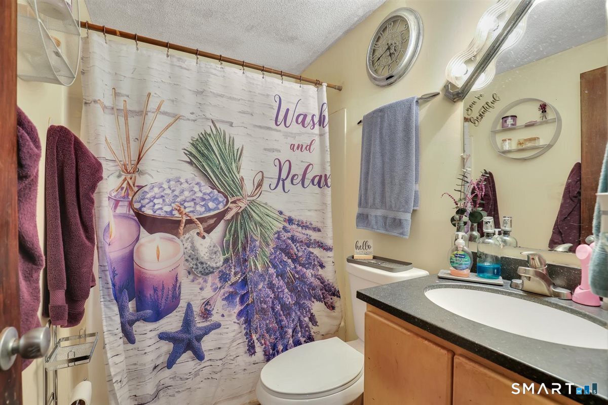 25 Cliffside Drive Manchester CT 06042