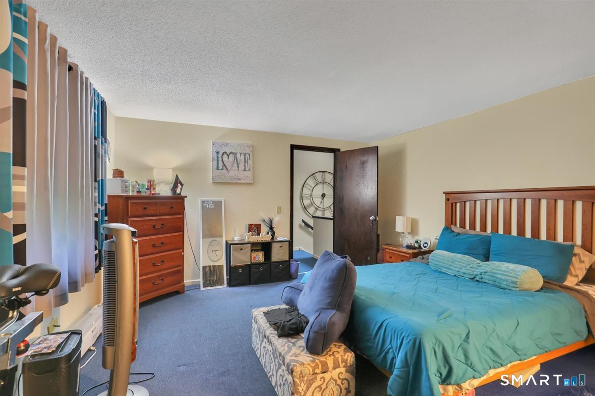 25 Cliffside Drive Manchester CT 06042