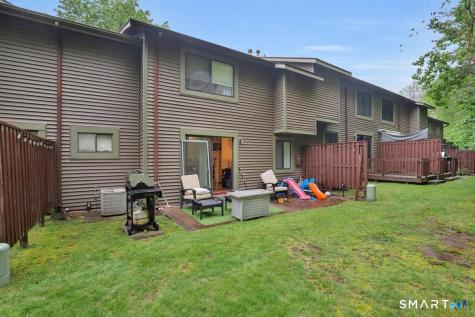 25 Cliffside Drive Manchester CT 06042