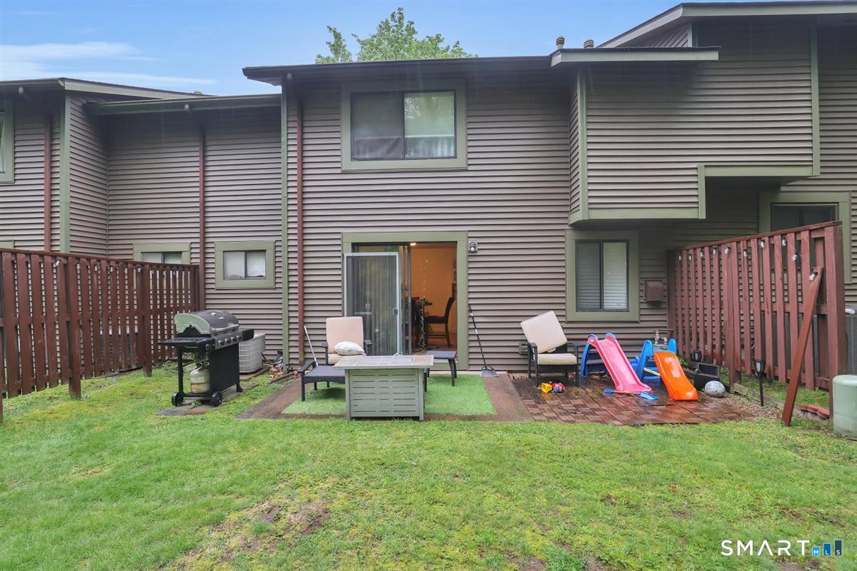 25 Cliffside Drive Manchester CT 06042