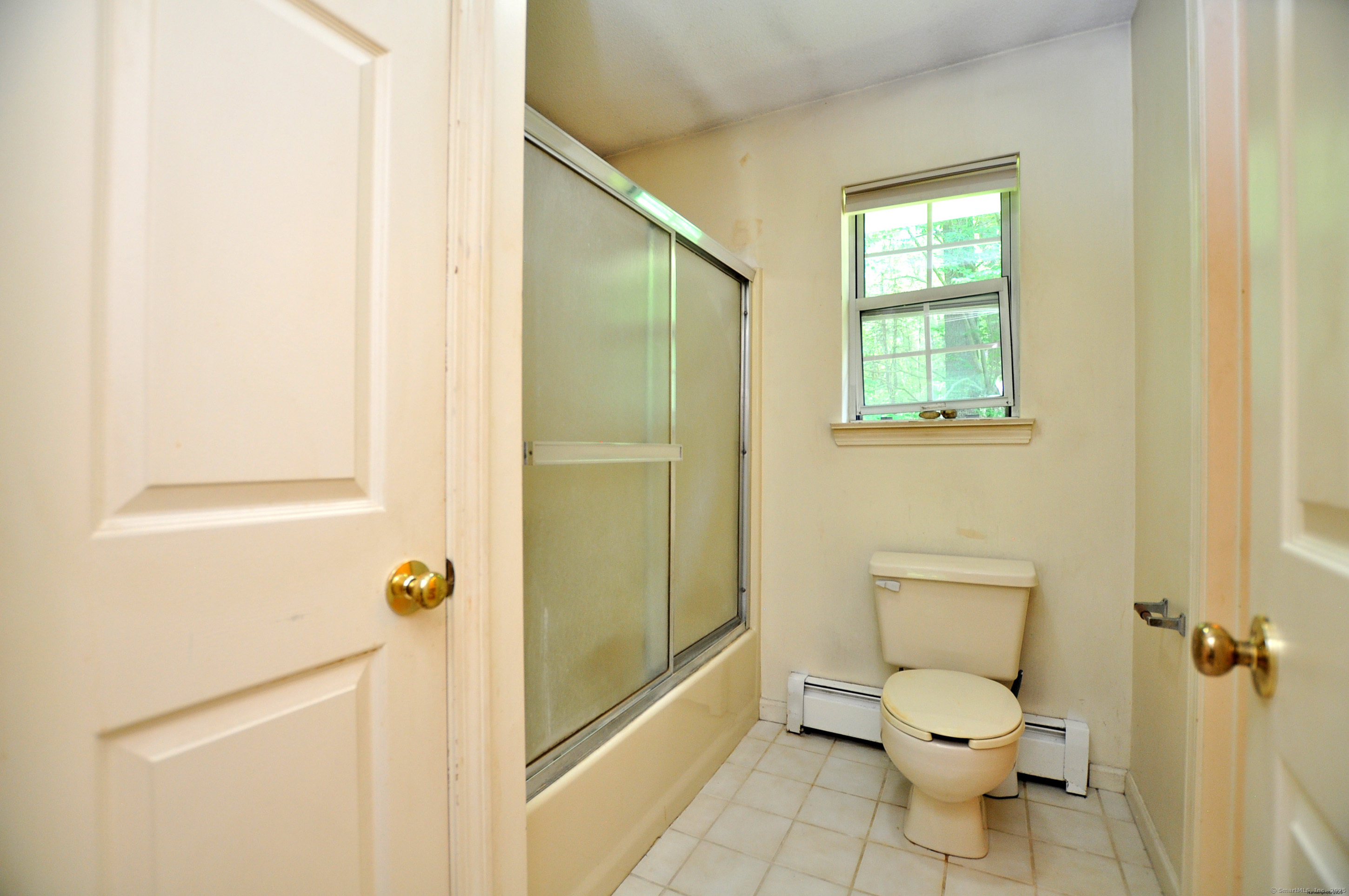 16 Whytewood Lane Granby CT 06035