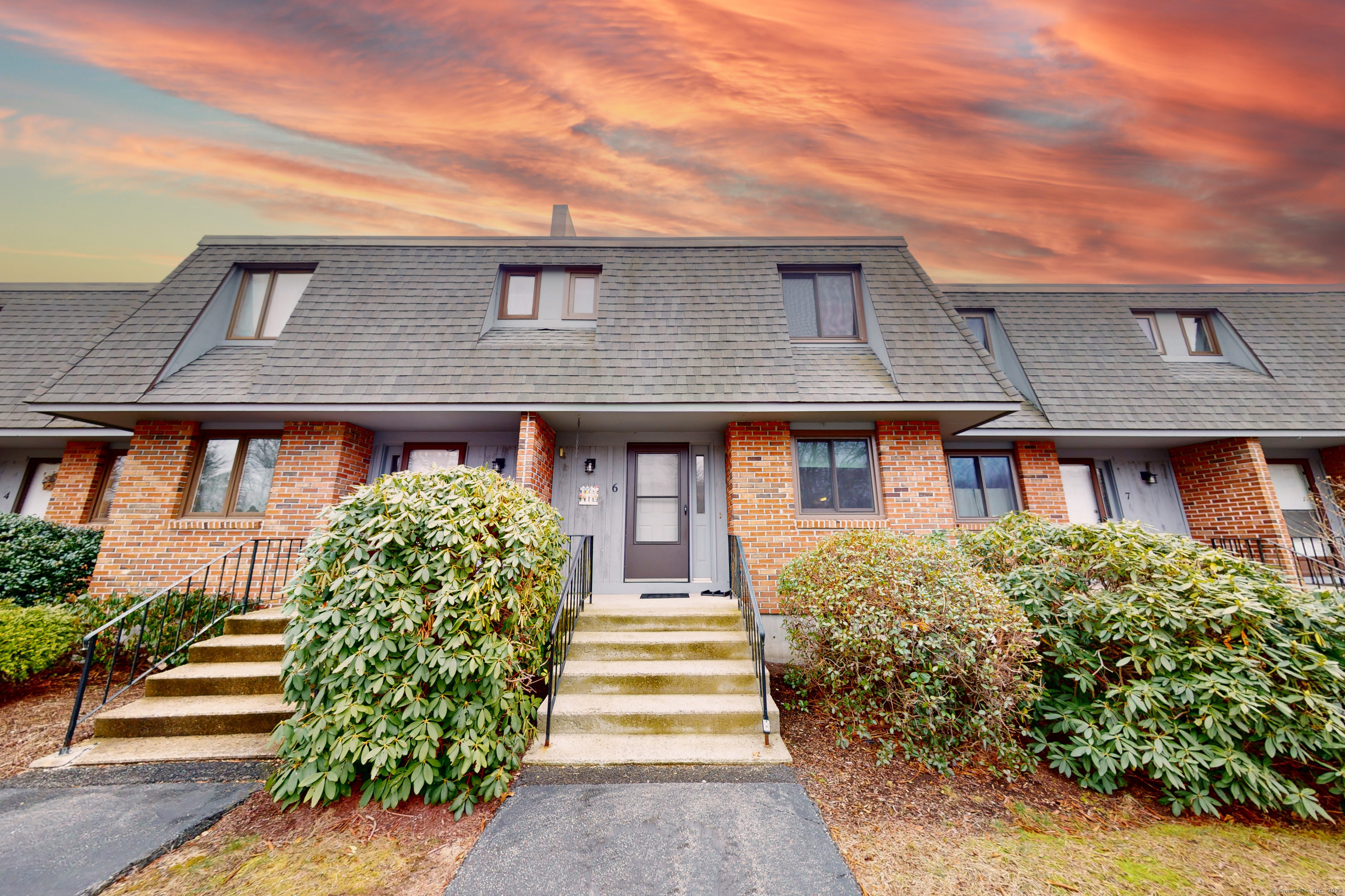 32 Upper Pattagansett Road East Lyme CT 06333