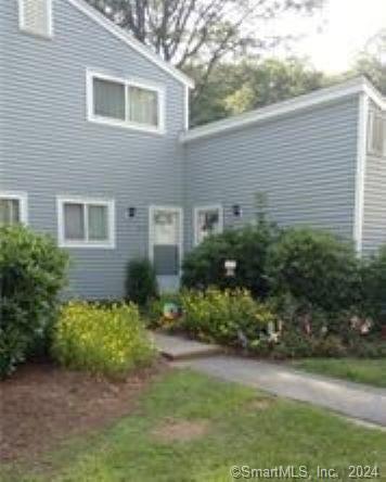 11 Kent Court Ashford CT 06278