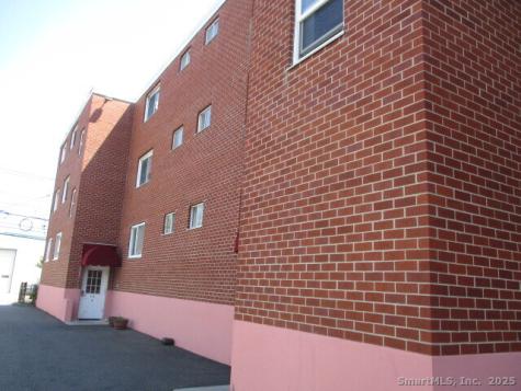 4 Van Zant Road Norwalk CT 06855