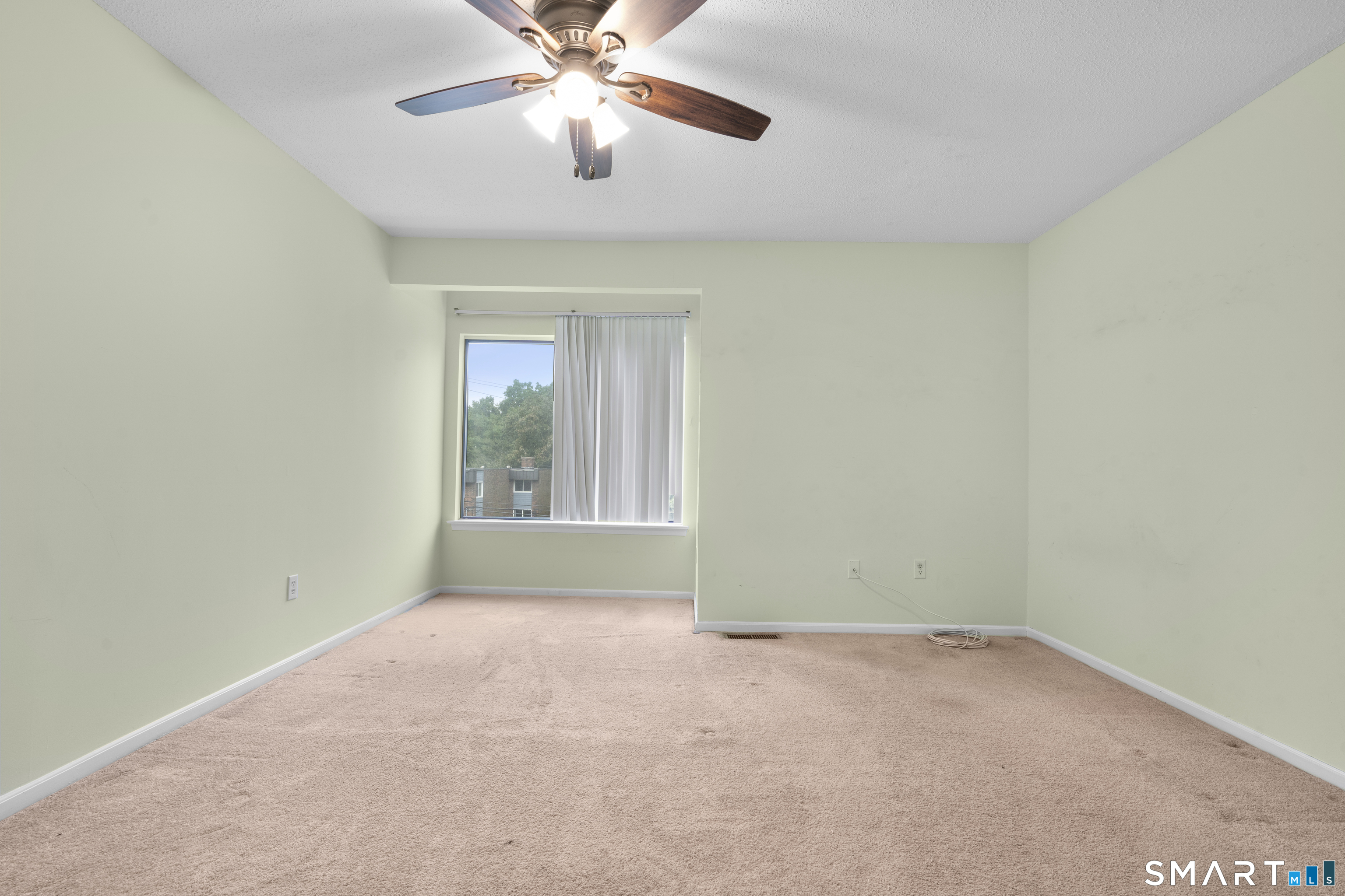 40 Crest Street West Haven CT 06516