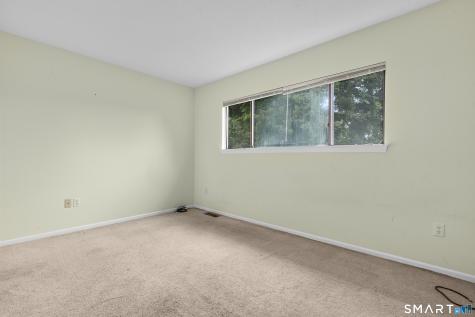 40 Crest Street West Haven CT 06516