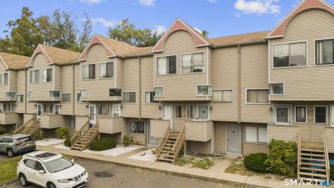 40 Crest Street West Haven CT 06516