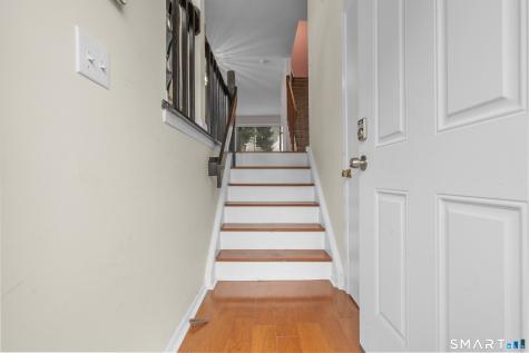 40 Crest Street West Haven CT 06516