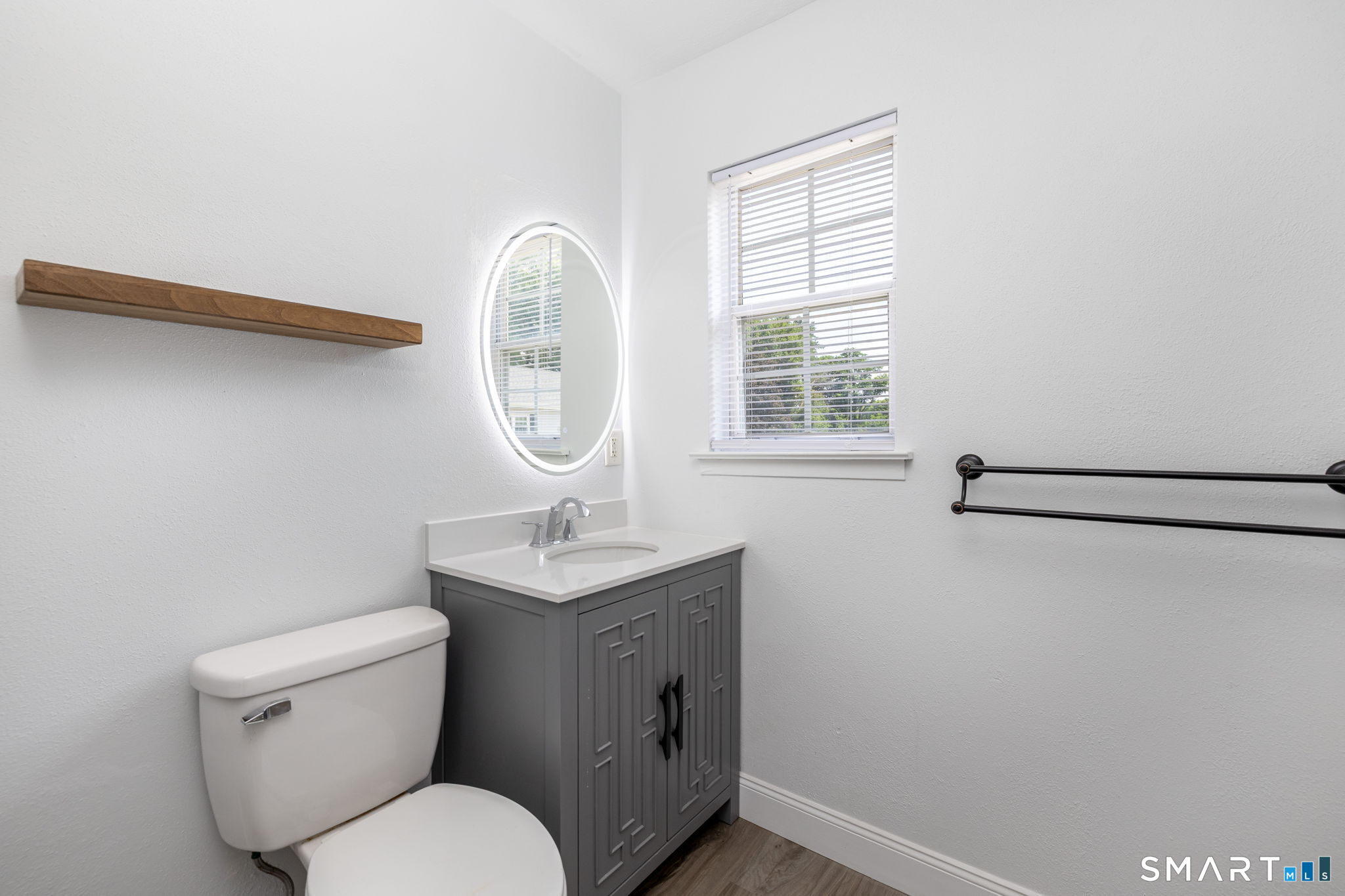 23 Carter Heights Southington CT 06479