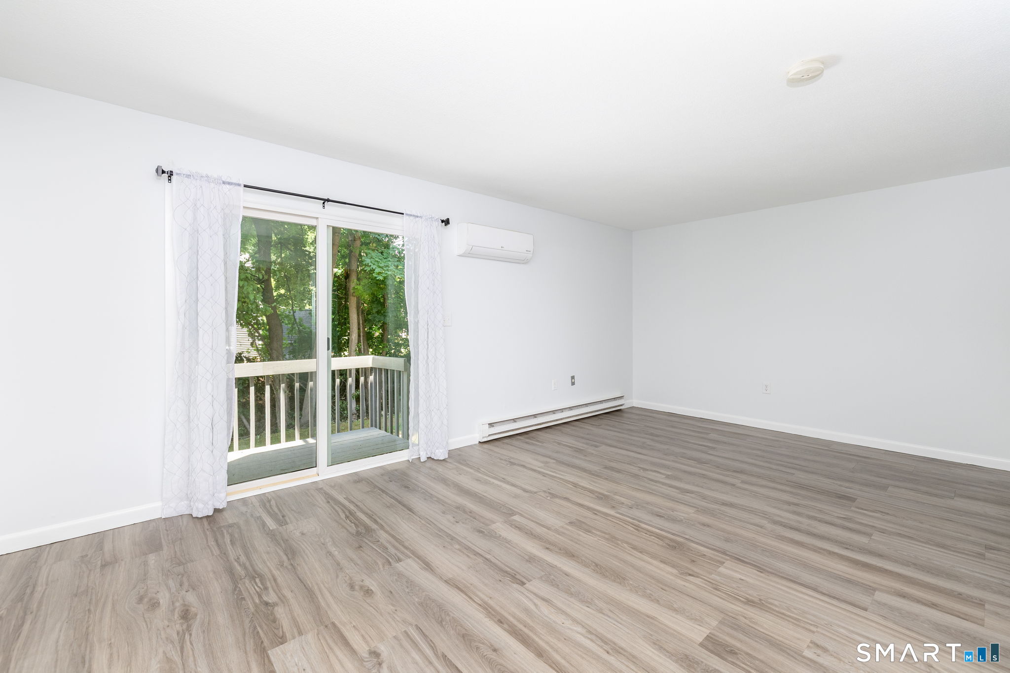 23 Carter Heights Southington CT 06479