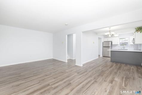 23 Carter Heights Southington CT 06479