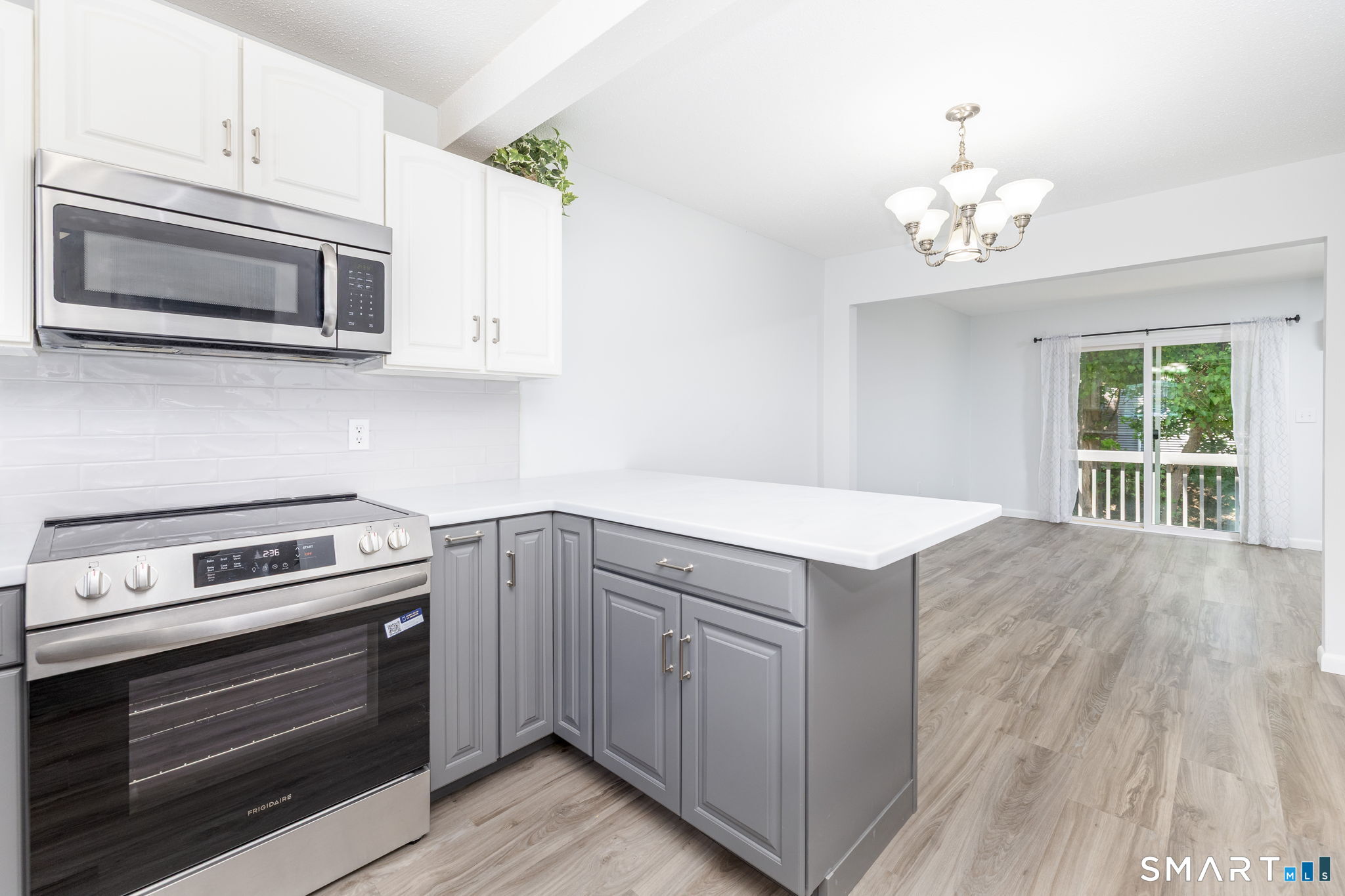 23 Carter Heights Southington CT 06479
