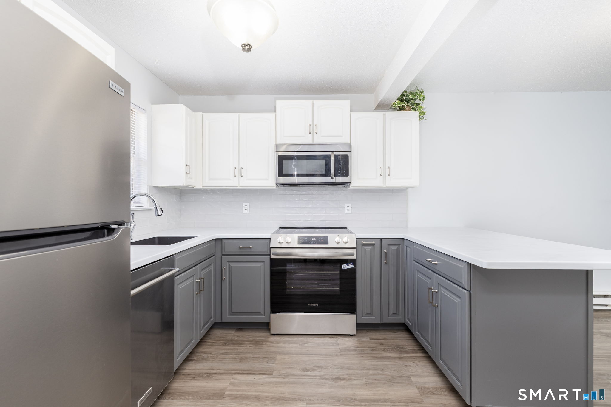 23 Carter Heights Southington CT 06479