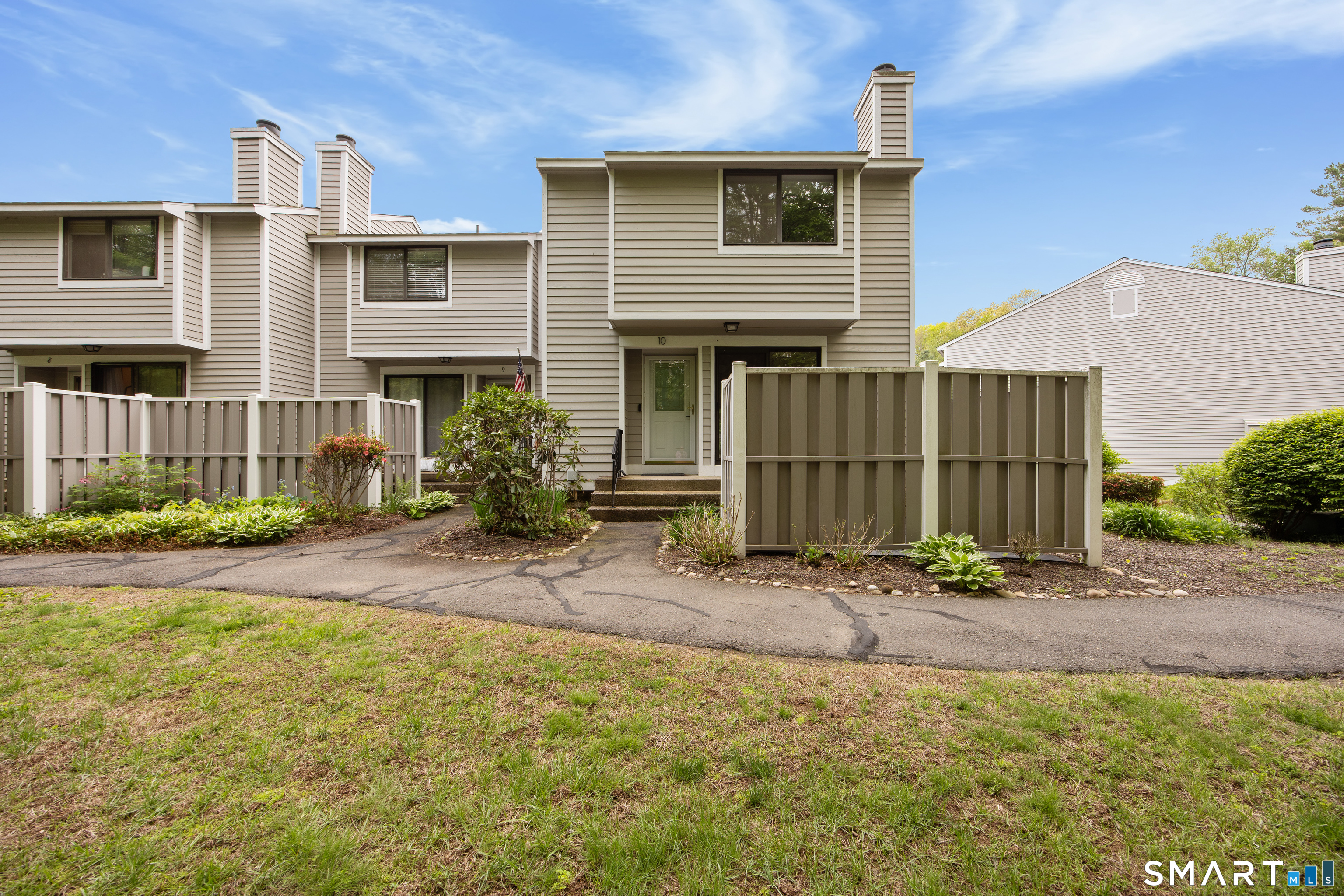 10 Ives Hill Court Cheshire CT 06410