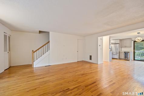 10 Ives Hill Court Cheshire CT 06410