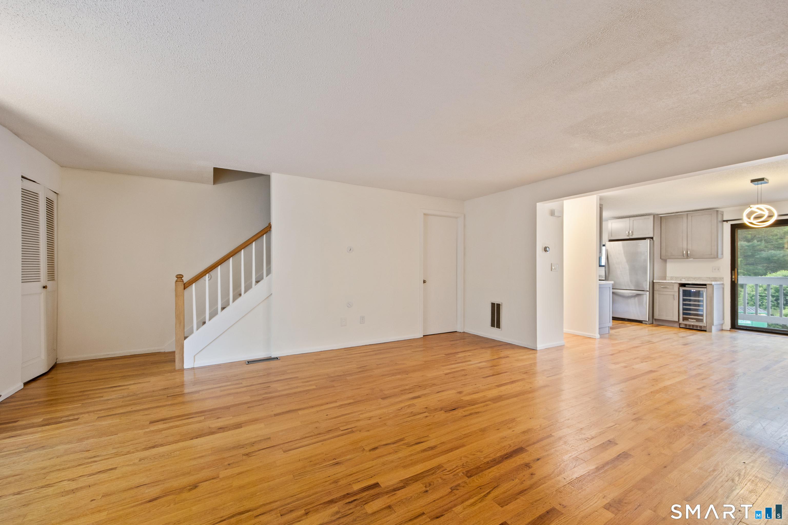 10 Ives Hill Court Cheshire CT 06410