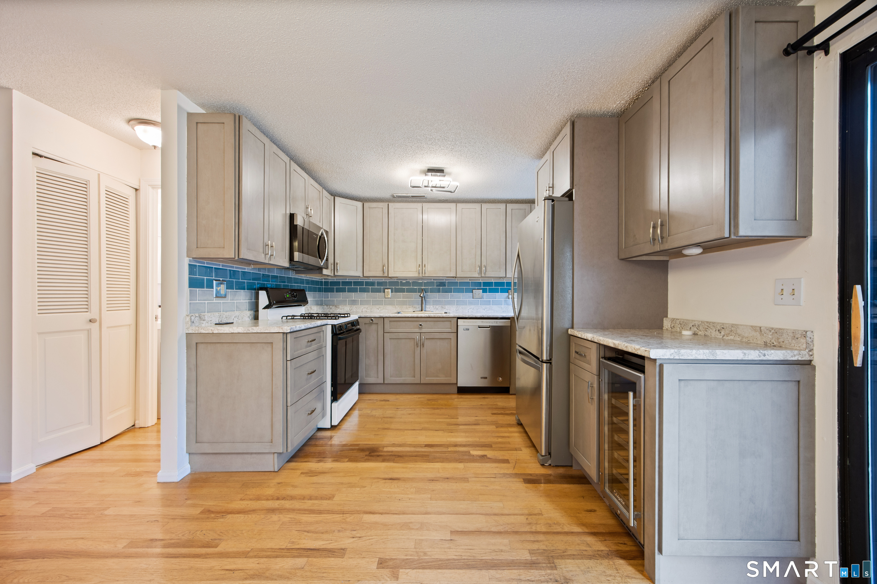 10 Ives Hill Court Cheshire CT 06410