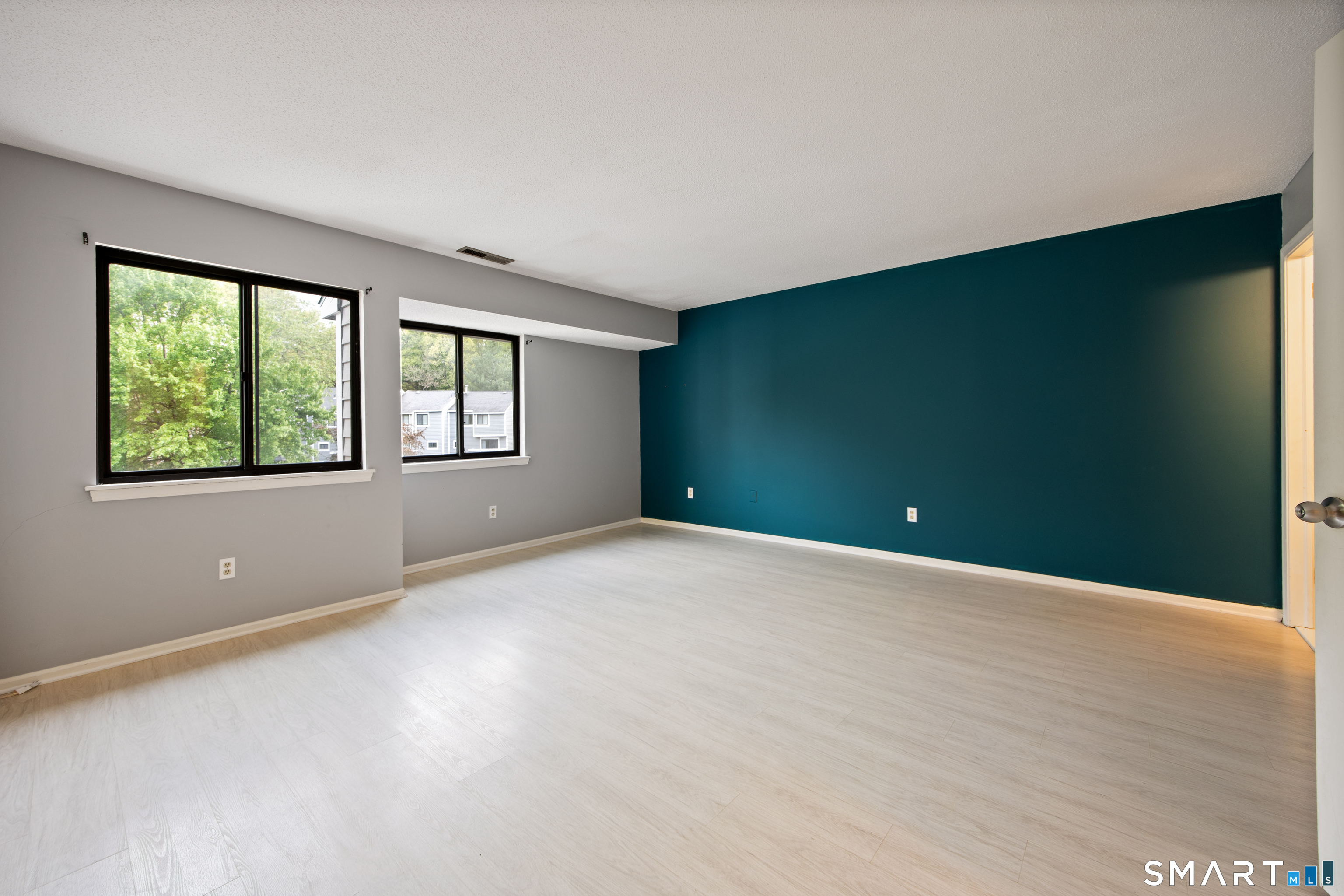 10 Ives Hill Court Cheshire CT 06410