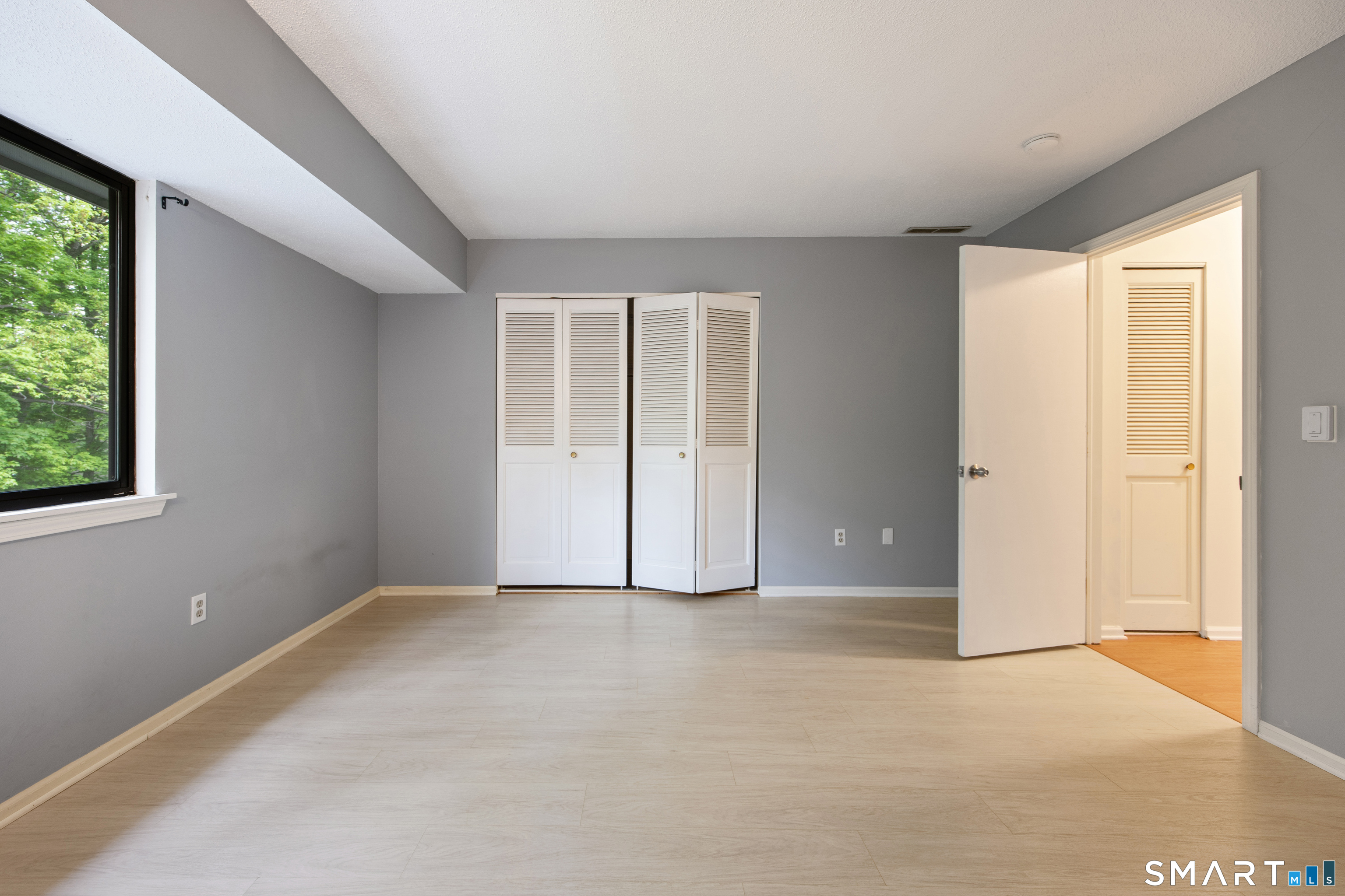 10 Ives Hill Court Cheshire CT 06410