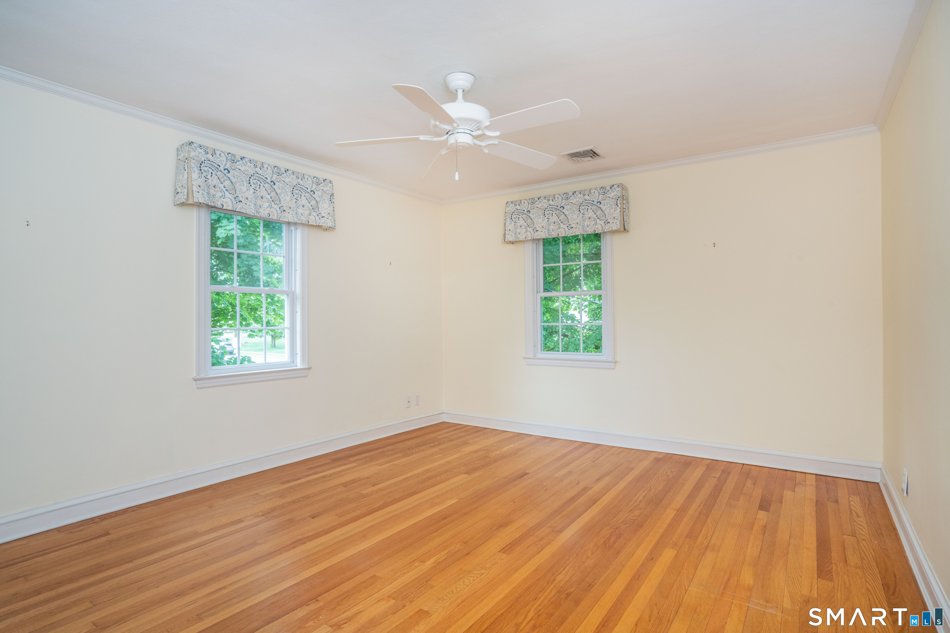 1040 Farmington Avenue West Hartford CT 06107