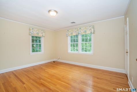 1040 Farmington Avenue West Hartford CT 06107