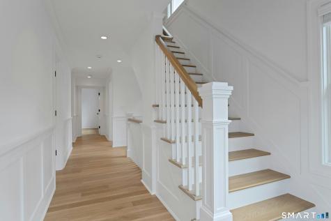 16 Old Stamford Road New Canaan CT 06840