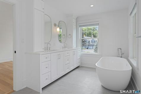 16 Old Stamford Road New Canaan CT 06840