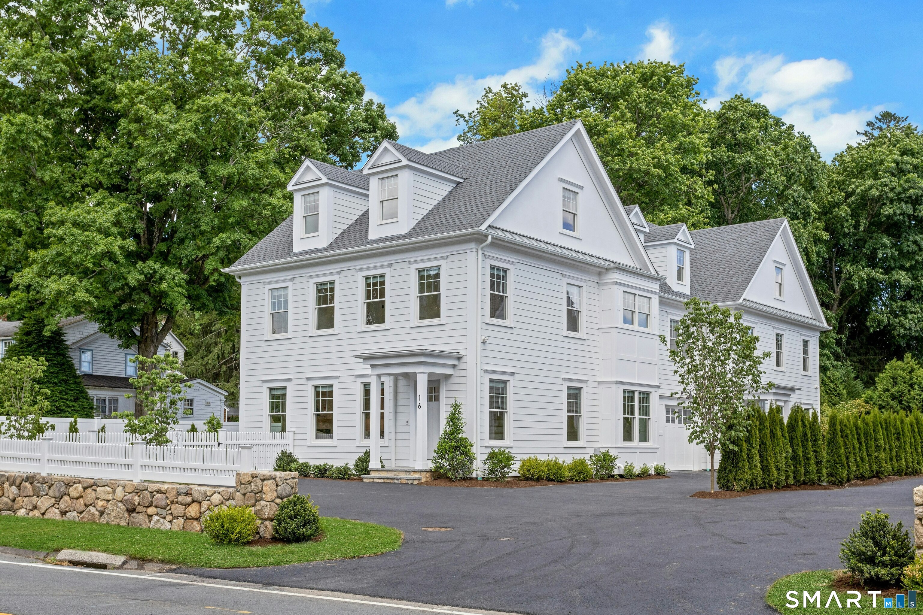 16 Old Stamford Road New Canaan CT 06840