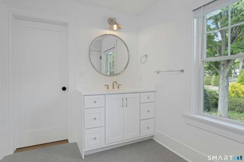 16 Old Stamford Road New Canaan CT 06840