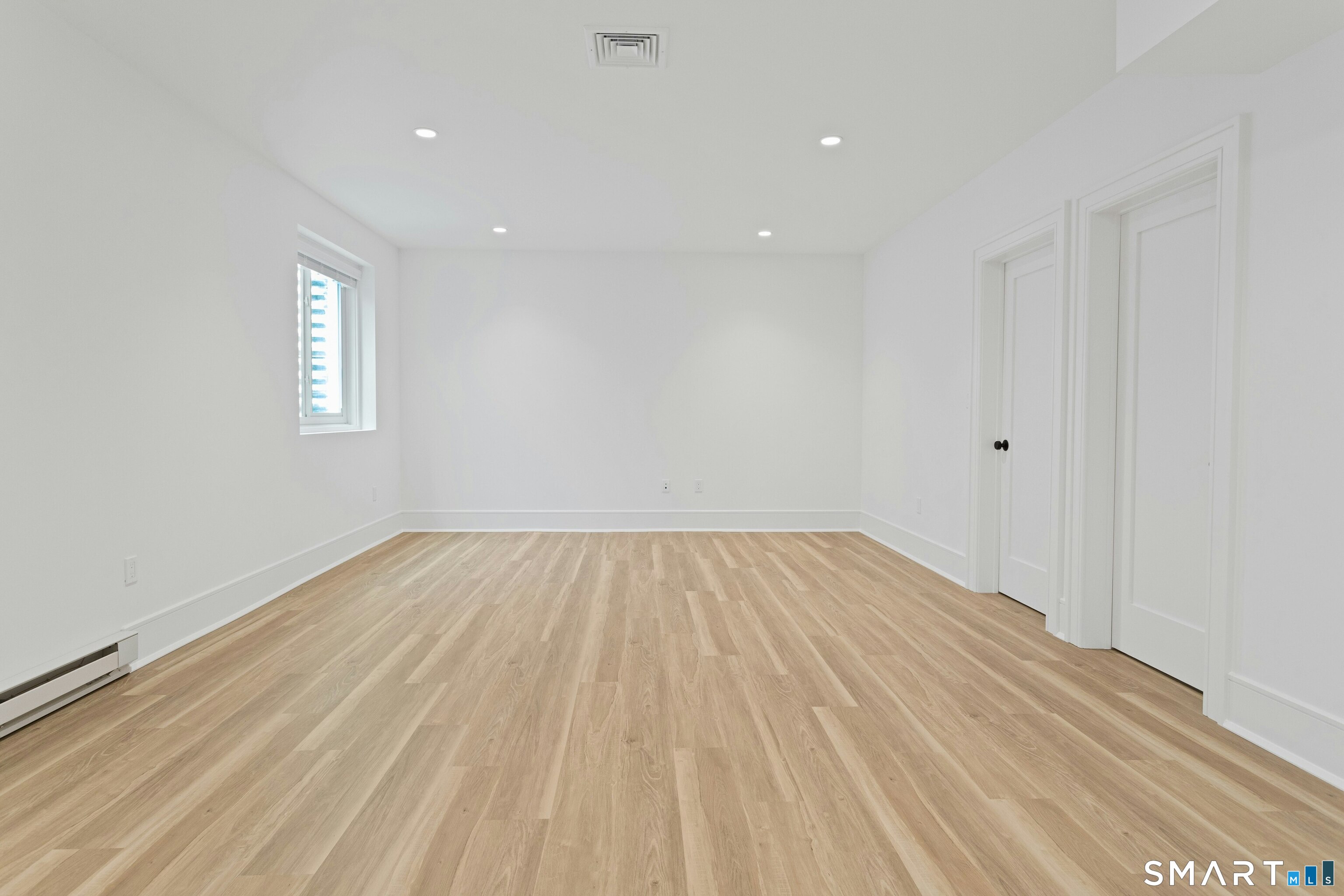 16 Old Stamford Road New Canaan CT 06840