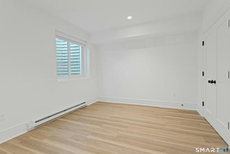 16 Old Stamford Road New Canaan CT 06840