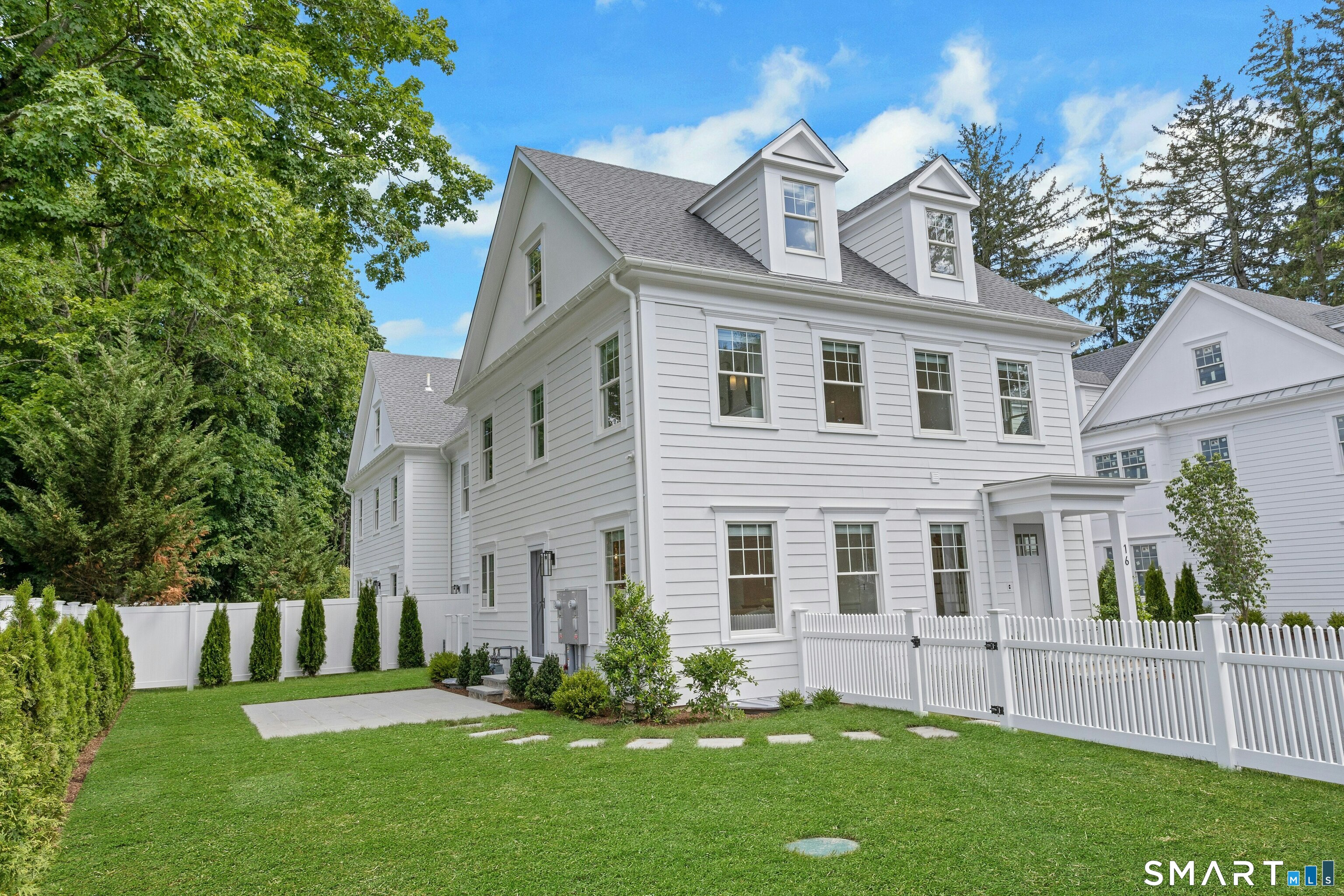 16 Old Stamford Road New Canaan CT 06840