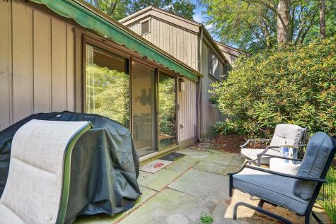 401 Heritage Village Southbury CT 06488