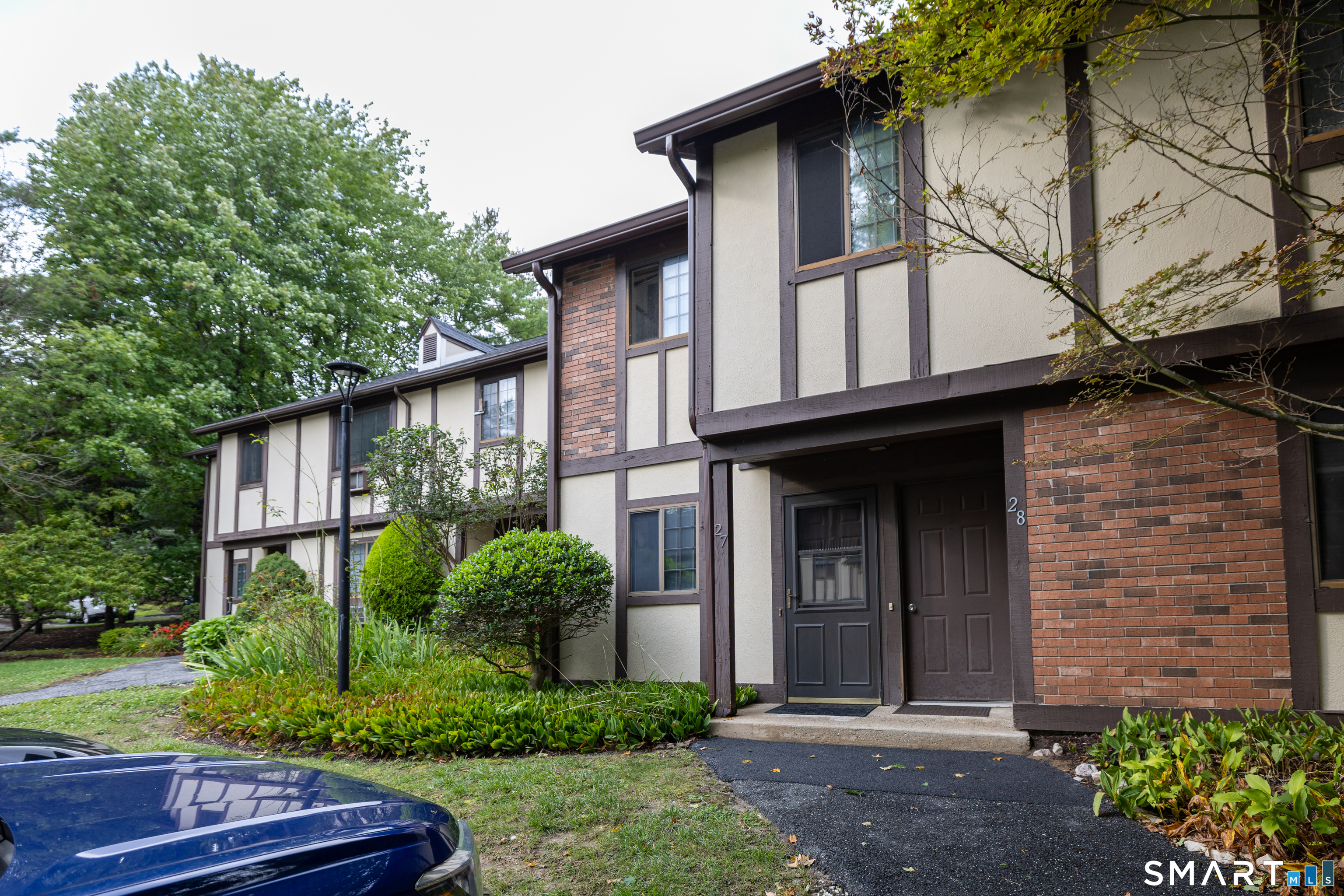 27 Andover Court Brookfield CT 06804