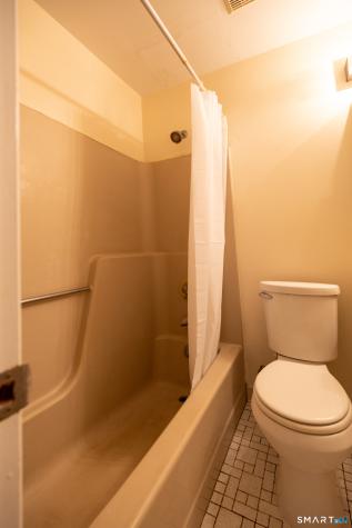 27 Andover Court Brookfield CT 06804