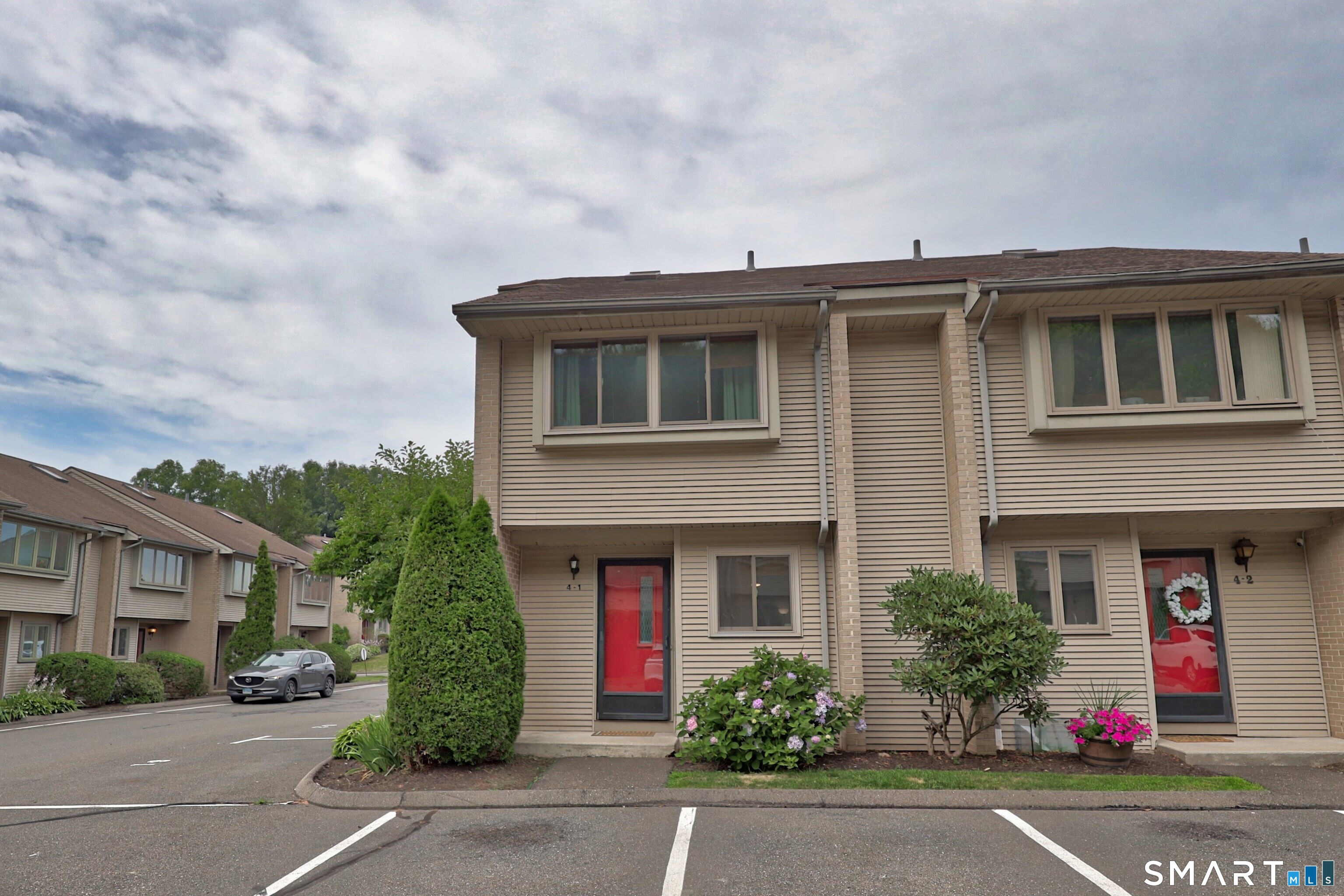 827 Oronoke Road Waterbury CT 06708