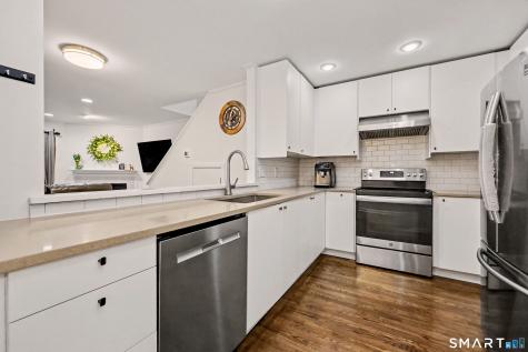 15 Perry Avenue Norwalk CT 06850